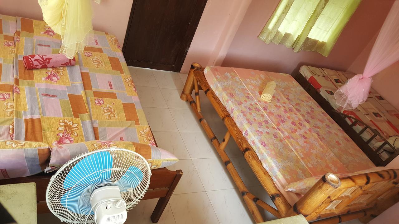 Trisha lodging house San Vicente  Ngoại thất bức ảnh